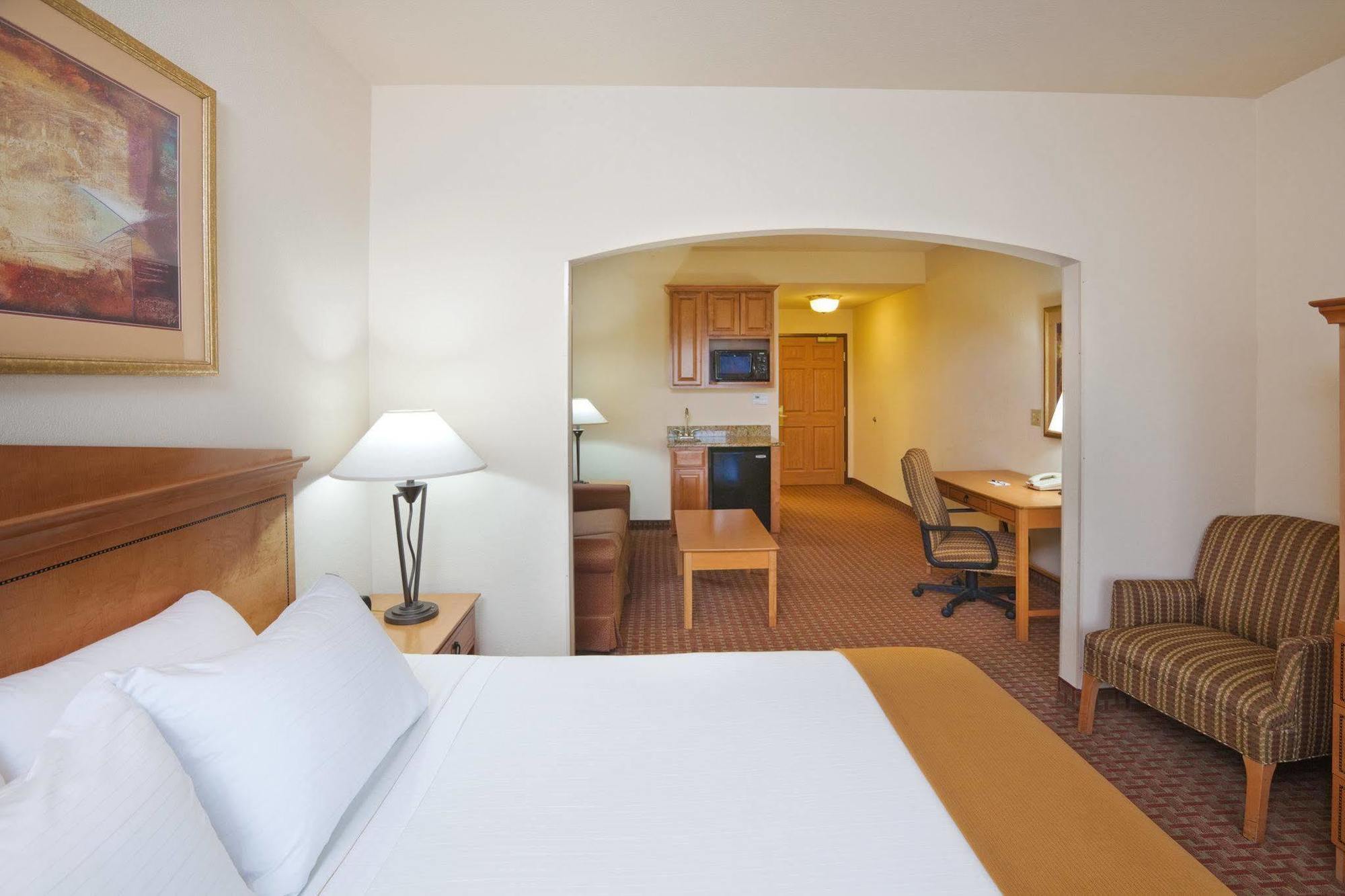 Holiday Inn Express & Suites Glenpool, An Ihg Hotel Ngoại thất bức ảnh